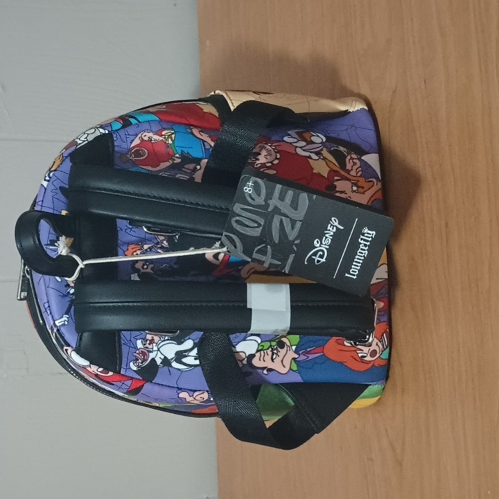 A Goofy Movie Loungefly Backpack NWT - Picture 2 of 11